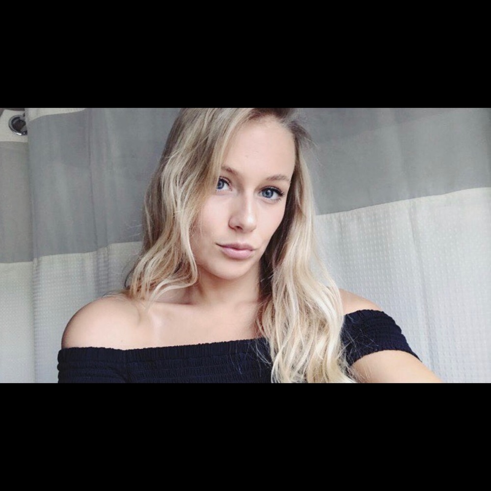 Meet your Posher, Kaitlynn